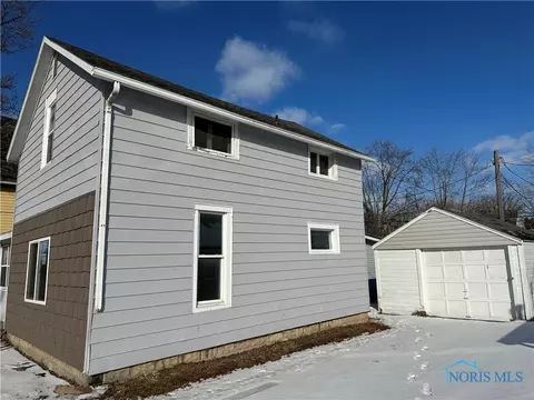809 S Main St, Bryan, OH 43506 photo 11