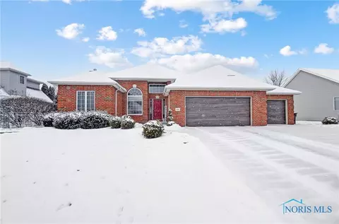 766 Parkview Dr, Findlay, OH 45840