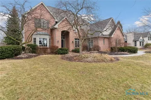 26442 Carrington Blvd, Perrysburg, OH 43551