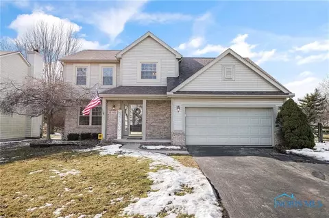 932 Hunters Run, Perrysburg, OH 43551