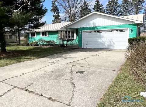 14806 Harris Rd, Defiance, OH 43512