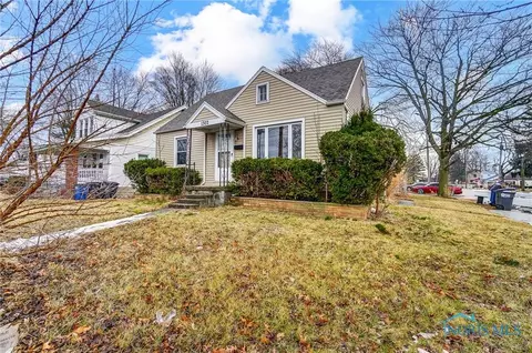 1302 Montain Rd, Toledo, OH 43615