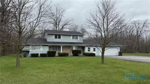 713 E Perry St, Paulding, OH 45879