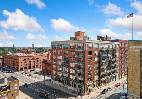 745 Washington St #402, Toledo, OH 43604