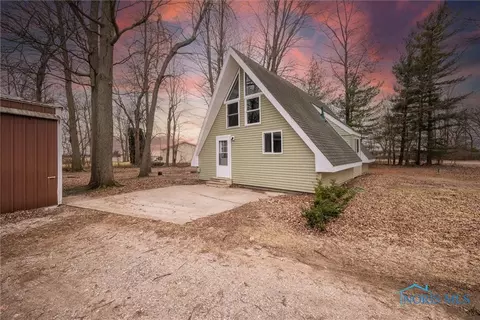 5731 County Road Ef, Delta, OH 43515