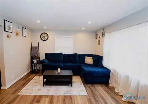 715 N Walnut St, Paulding, OH 45879 photo 17