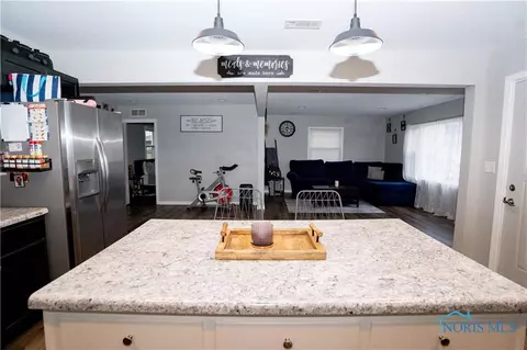 715 N Walnut St, Paulding, OH 45879 photo 15