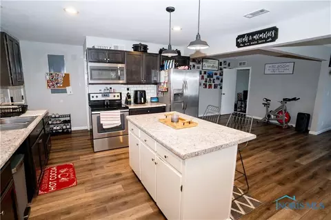 715 N Walnut St, Paulding, OH 45879 photo 14