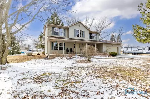 7602 Seaman Rd, Oregon, OH 43616