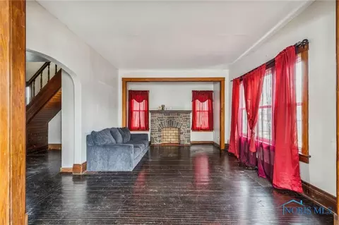 505 Cherry St, Findlay, OH 45840 photo 5