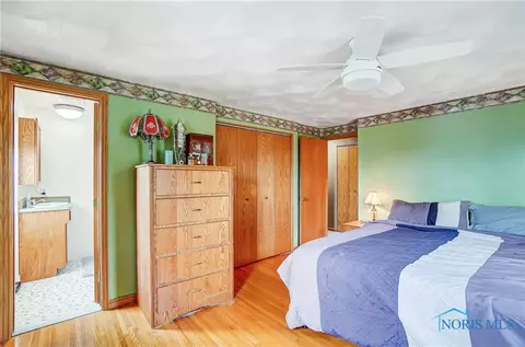 113 Guy St, Walbridge, OH 43465 photo 27