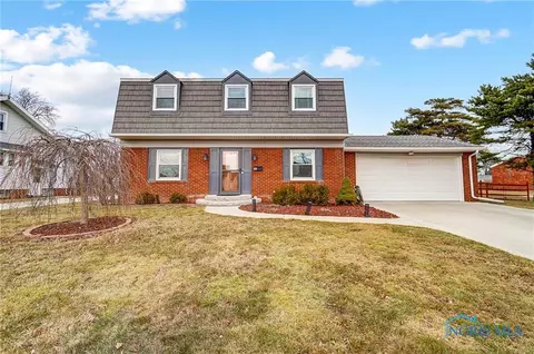 113 Guy St, Walbridge, OH 43465