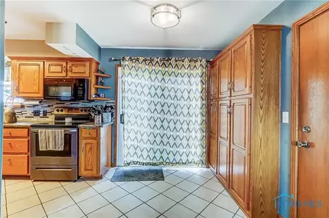 113 Guy St, Walbridge, OH 43465 photo 19