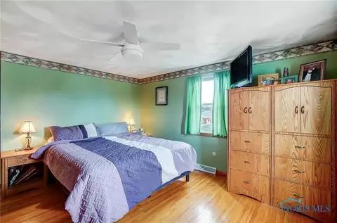 113 Guy St, Walbridge, OH 43465 photo 26