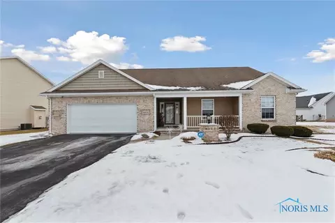 3854 Bridge Creek Blvd, Sylvania, OH 43560