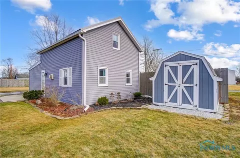 24443 W 3rd St, Grand Rapids, OH 43522