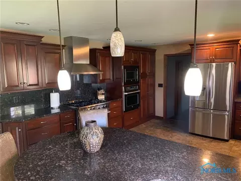 115 Pine Ln, Bryan, OH 43506 photo 7