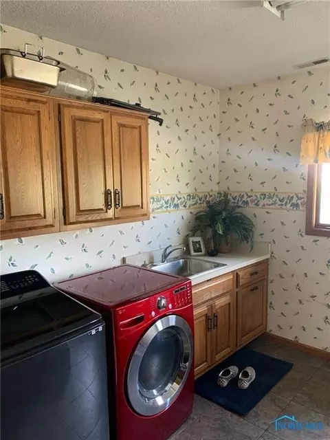 115 Pine Ln, Bryan, OH 43506 photo 14