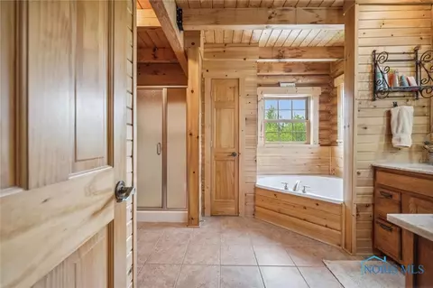 8780 Cedar Point Rd, Oregon, OH 43616 photo 21