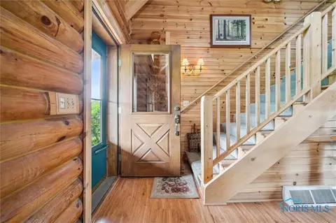8780 Cedar Point Rd, Oregon, OH 43616 photo 7