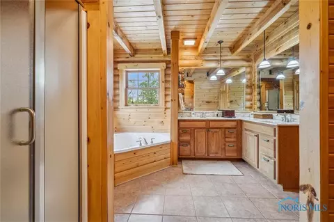 8780 Cedar Point Rd, Oregon, OH 43616 photo 22