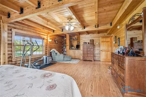 8780 Cedar Point Rd, Oregon, OH 43616 photo 18