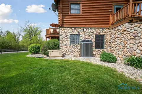 8780 Cedar Point Rd, Oregon, OH 43616 photo 36