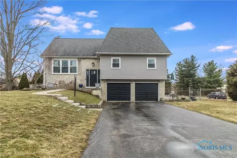 2501 Westmoor Rd, Findlay, OH 45840