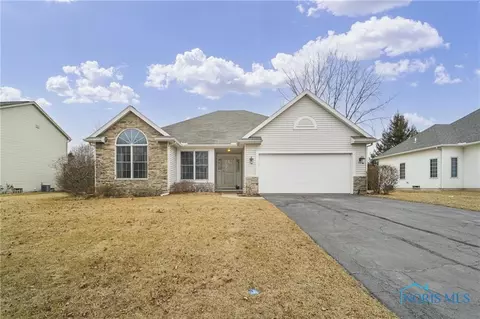 7654 Sylvan Oaks Way, Sylvania, OH 43560