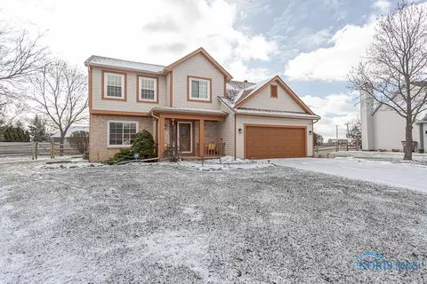 584 Fox View Ct, Perrysburg, OH 43551