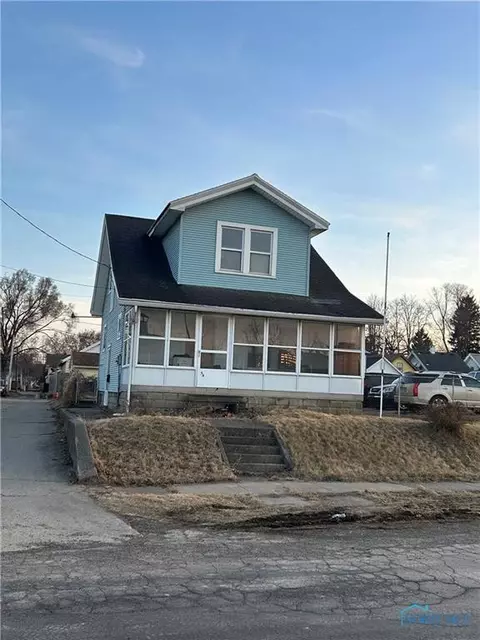 54 Rivercrest Ave, Toledo, OH 43605
