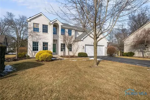 7134 Ramblehurst Rd, Sylvania, OH 43560