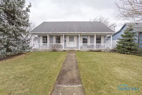 202 E Indiana Ave, Maumee, OH 43537