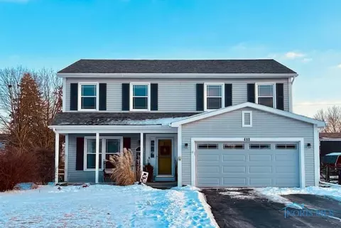 720 Streamview Dr, Perrysburg, OH 43551