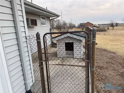 4028 County Road H, Edon, OH 43518 photo 12