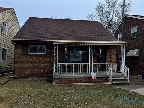 714 W Gramercy Ave, Toledo, OH 43612