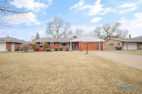 2262 Belvedere Dr, Toledo, OH 43614
