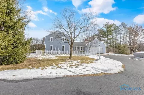 5605 Weckerly Rd, Whitehouse, OH 43571