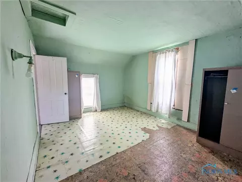 134 S Bell St, Bradner, OH 43406 photo 21