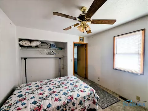 134 S Bell St, Bradner, OH 43406 photo 12