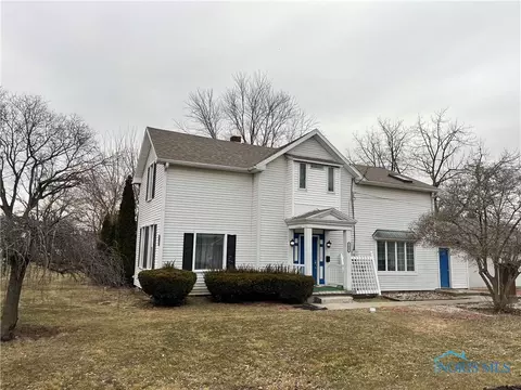 1057 Schultz St, Defiance, OH 43512