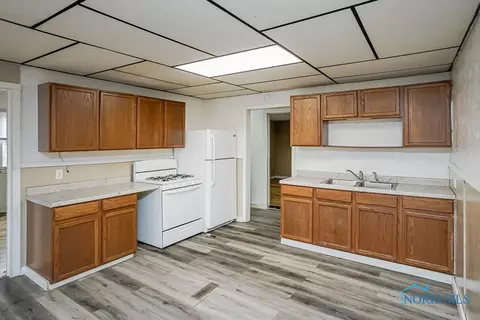 104 Ardsley, Walbridge, OH 43465 photo 31