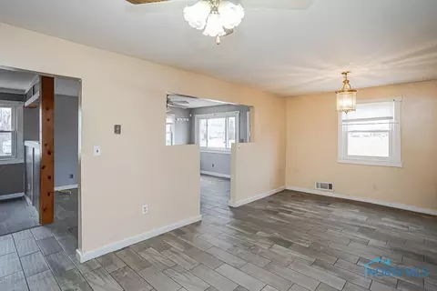 104 Ardsley, Walbridge, OH 43465 photo 11