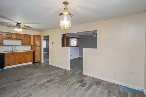 104 Ardsley, Walbridge, OH 43465 photo 10