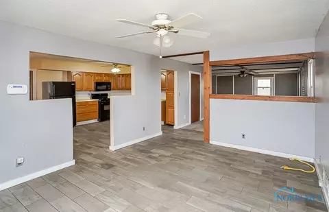 104 Ardsley, Walbridge, OH 43465 photo 7