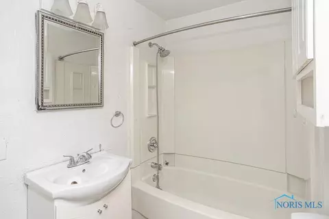 104 Ardsley, Walbridge, OH 43465 photo 44