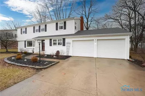 1830 Greendale Ave, Findlay, OH 45840 photo 2