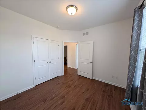 6589 Alexander Dr, Walbridge, OH 43465 photo 18