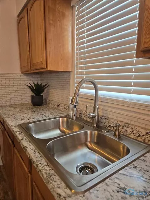 633 Brookley Blvd, Toledo, OH 43607 photo 5