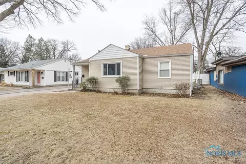 4823 Rambo Ln, Toledo, OH 43623